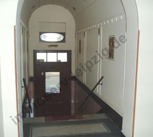 Gohlis-Mitte, Gro&szlig;e 4R.-Whg. in Gohlis, Hausflur