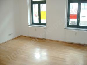 Lindenau, 1 - RWE mit Parkett und Balkon , Wohnzimmer