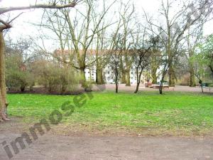 Park gegen&uuml;ber