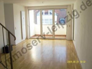 Mckern, Maisonette mit Parkett und Balkon, WZ - Ebene 1